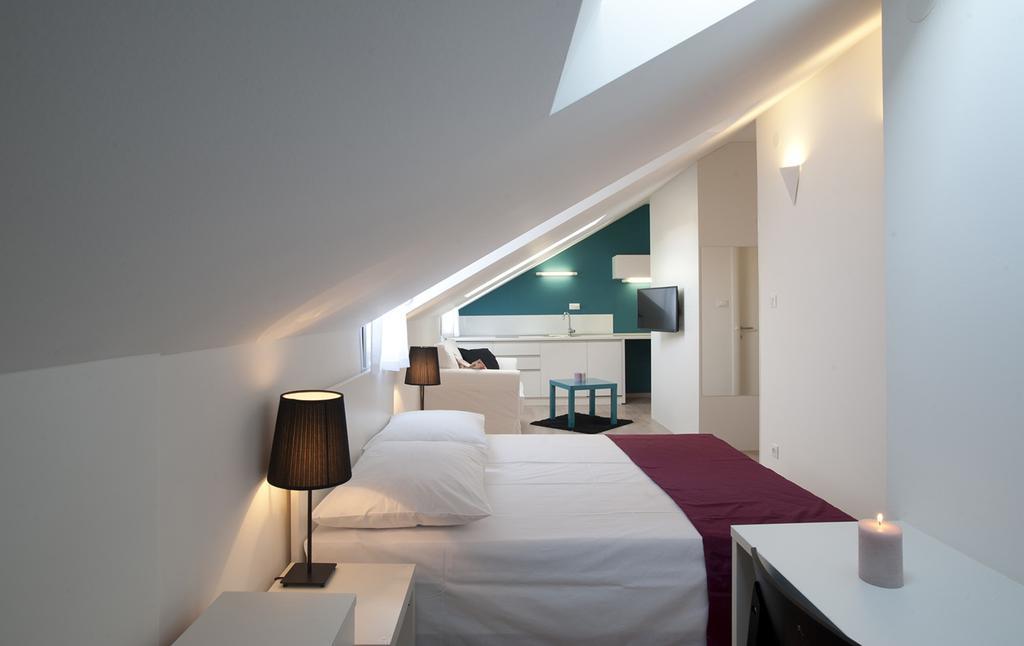 Attic Apartments Split Chambre photo